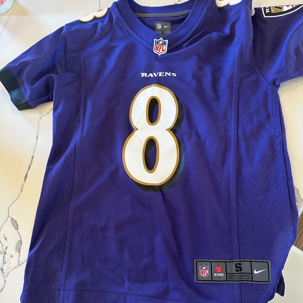 NEW Youth S Lamar Jackson jersey